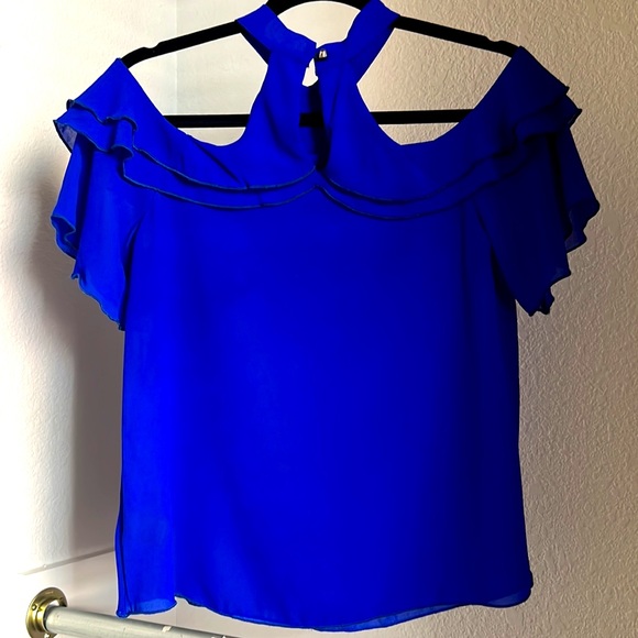 Blouse - Picture 2 of 7